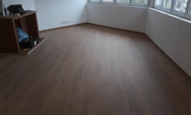 Poser du parquet et les plinthes, Roubaix, Société Nouvelle LOUBERT